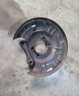 Hyundai i20 (BC3 BI3) Rear brake disc plate dust cover 58391Q0300 220618M1A1