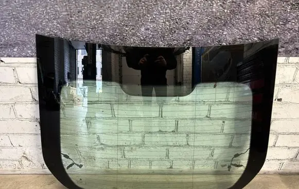 BMW i4 Rear windscreen/windshield window 7487595