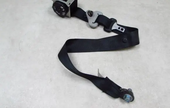 Mazda 3 I Front seatbelt 603157000 041106 160R0000V