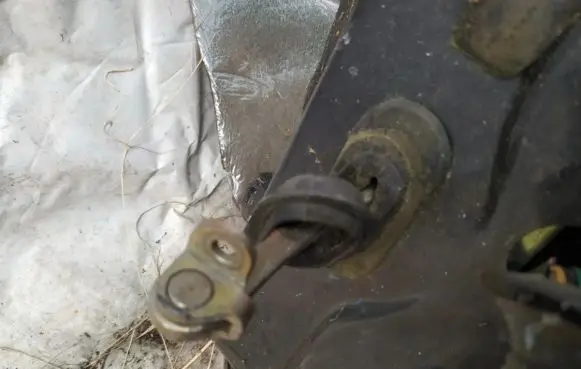 Lancia Kappa Rear door check strap stopper