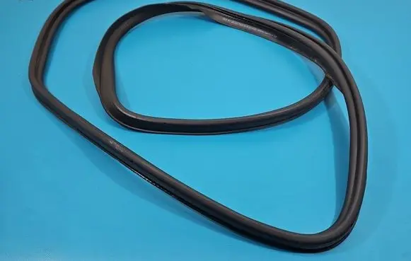 Audi A4 S4 B9 8W Seal rubber (tailgate) 8W5827705D IMPRK1551900