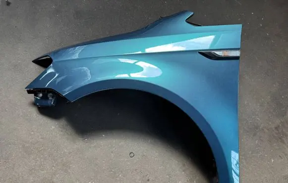 Volkswagen Caddy Fender 