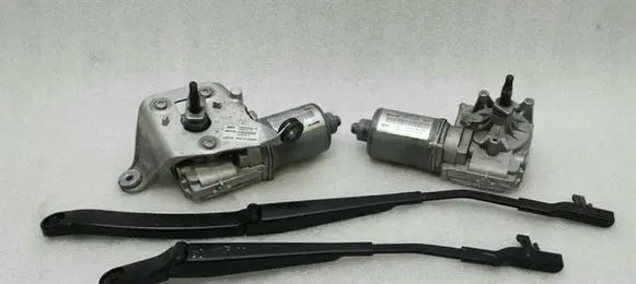 Mercedes-Benz AMG GT R190 C190 Wiper motor A1978200742 A1978200344