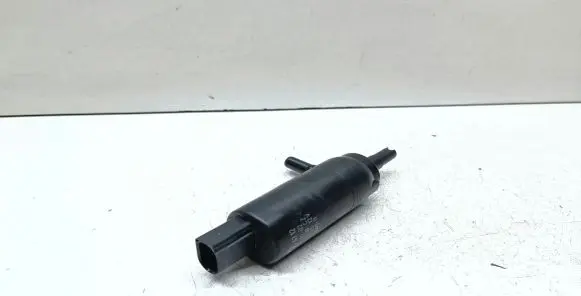 BMW 5 F10 F11 Headlight washer pump 7217792 67127217792