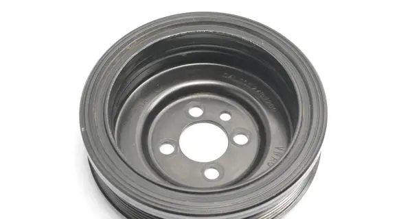 Volkswagen Golf VII Crankshaft pulley 04L105243