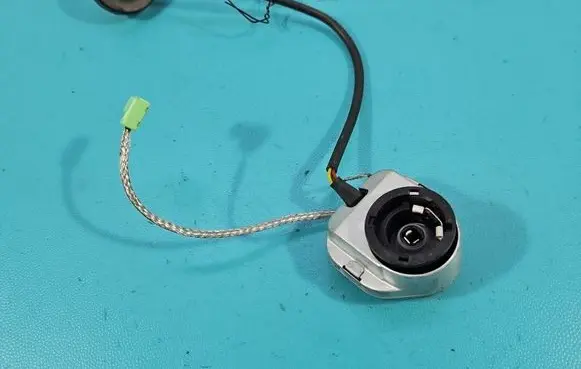 Citroen C-Crosser Xenon bulb W3T16371 IMPRK1589384