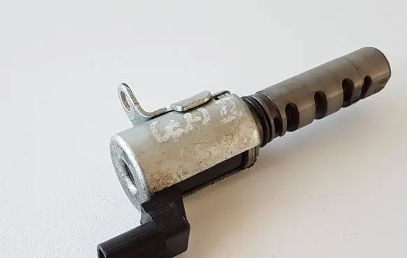 Lexus RX 330 - 350 - 400H Camshaft vanos timing valve 1533031020 15330310200700