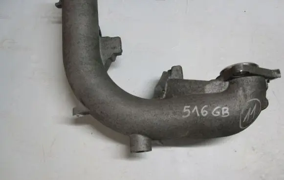 Mazda CX-7 Air intake hose/pipe 516GB