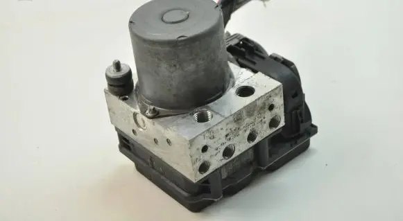 Jaguar XF X250 ABS Pump AX232C405AB