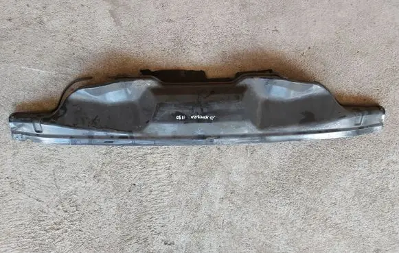 Seat Alhambra (Mk2) Wiper trim