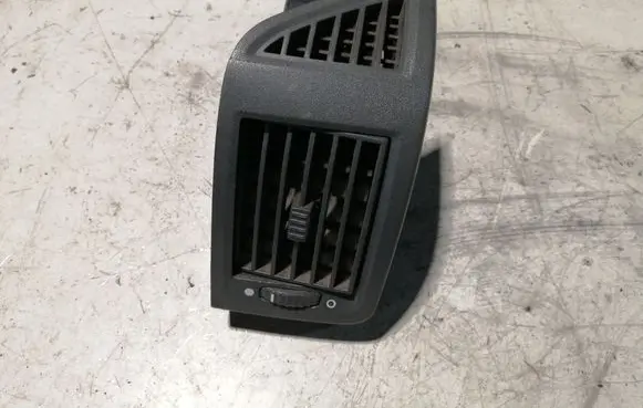 Peugeot Boxer Dashboard side air vent grill/cover trim ST43581