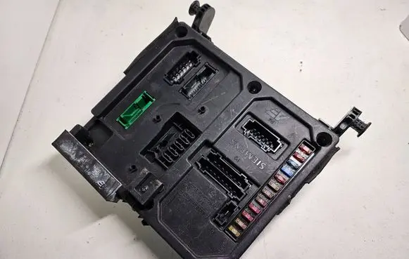 Volkswagen Sharan Comfort/convenience module 7M0362258 S108145200H 14320030