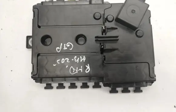 Mercedes-Benz C W205 Fuse module A2055402850