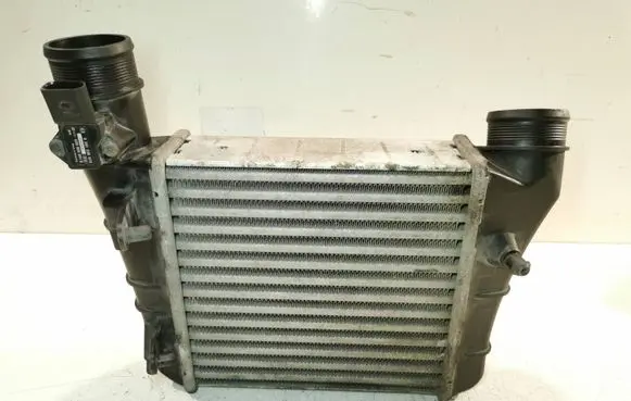 Audi A4 S4 B7 8E 8H Intercooler radiator 8E0145805AA 41220051334 13229440