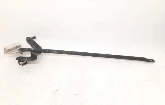 Radiator support slam panel bracket
