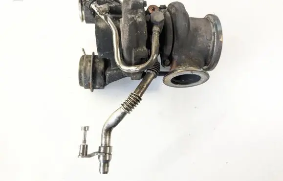 BMW 7 F01 F02 F03 F04 Turbo 7605794
