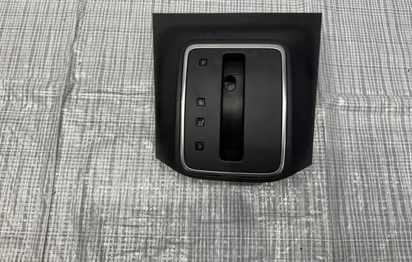 Mercedes-Benz X-class W470 Gear shifter surround trim plastic 00000