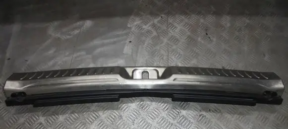 Hyundai i40 Tailgate/boot lid cover trim 85770-3Z000