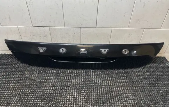 Volvo V40 Tailgate trim 31386846