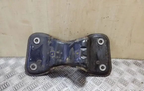 Muffler mount bracket/holder