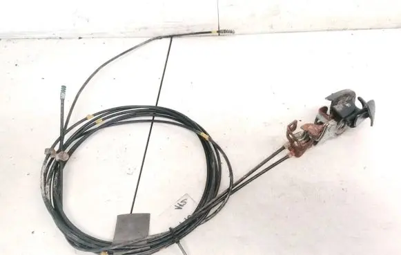 Mazda 626 Fuel tank opening switch 