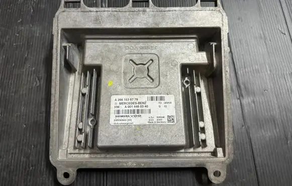 Mercedes-Benz A W169 Engine control unit/module A2661536779 5WK90942 A0014460340