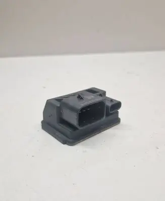 BMW 3 E90 E91 Glow plug pre-heat relay 7810856 110827 0522120103