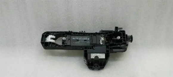 Mercedes-Benz GLK (X204) Front door exterior handle/bracket A2047601534