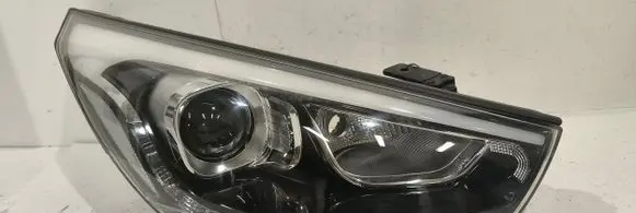 Hyundai ix35 Headlight/headlamp 921022SXXX