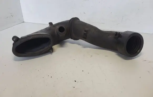 BMW 7 E65 E66 Turbo air intake inlet pipe/hose 7794172