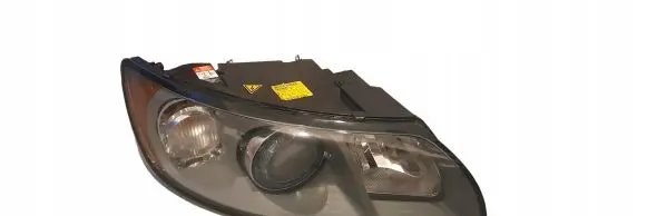 Volvo V50 Headlight/headlamp 30698890