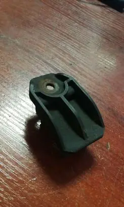 BMW 5 E39 Radiator mount bracket 1740315