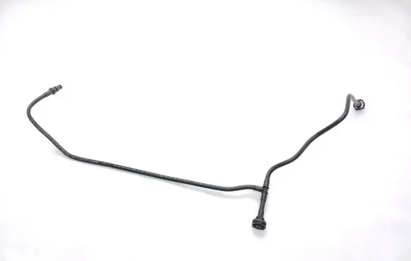 Mercedes-Benz GLS X166 Engine coolant pipe/hose A1665001591