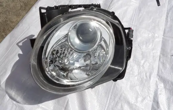 Nissan Juke I F15 Headlight/headlamp W00000383N