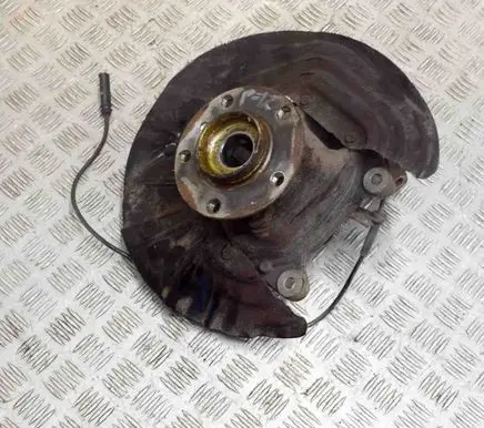 BMW X4 F26 Front wheel hub 6855953