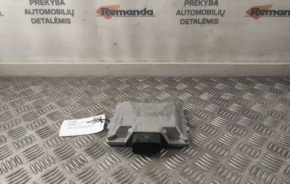 Chrysler Voyager Air suspension control unit module (rear) MP6C 0418315800531