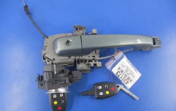 Volvo V50 Ignition lock 30797783
