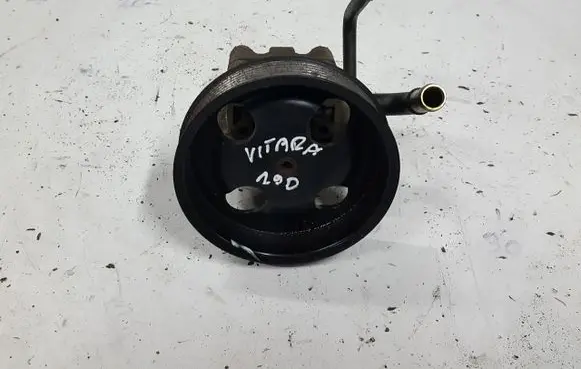 Suzuki Grand Vitara II Power steering pump 4910067J00