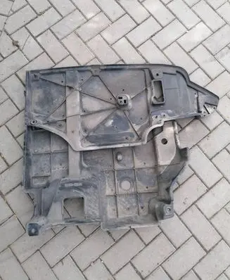 Toyota Auris 150 Rear underbody cover/under tray 5839802030