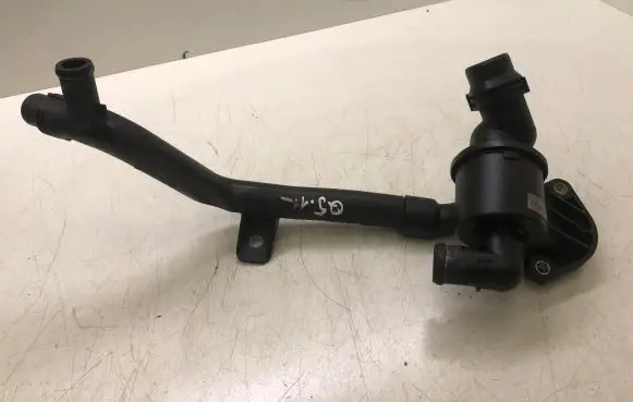 Thermostat/thermostat housing