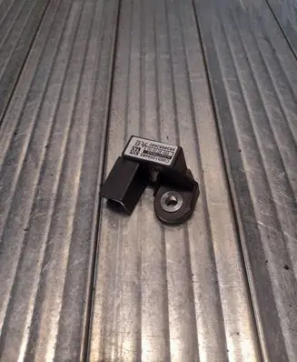 Citroen C6 Airbag deployment crash/impact sensor 9636982680 550903000 0031209463