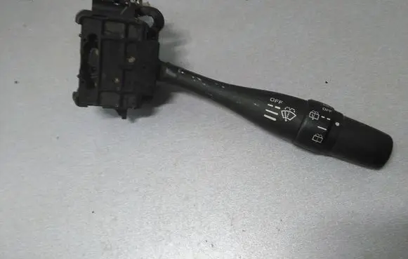 Nissan Patrol Y61 Wiper control stalk 1710A