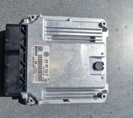 Volkswagen Transporter - Caravelle T5 Engine control unit/module 070997016M 0281014050