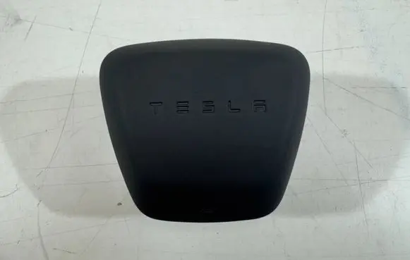 Tesla Model S Plaid Steering wheel airbag 196518200A