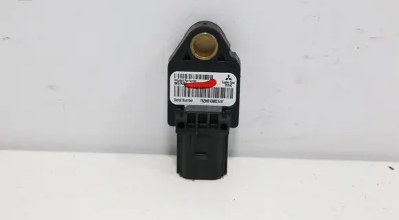 Citroen C-Crosser Airbag deployment crash/impact sensor 8651A001 39754C