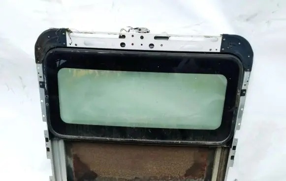 Mazda 626 Sunroof set 