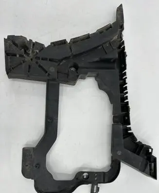 Volvo S90, V90 Rear bumper mounting bracket 31425065