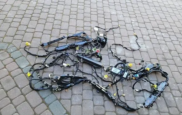 Opel Mokka B Wiring harness 