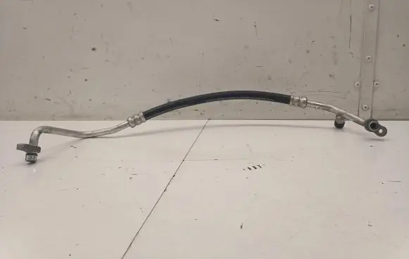 Subaru Forester SK Air conditioning (A/C) pipe/hose