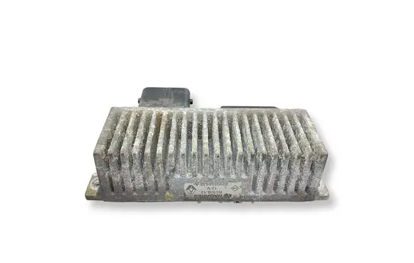 Renault Master III Glow plug pre-heat relay RCS812 8200558438A 8200558438
